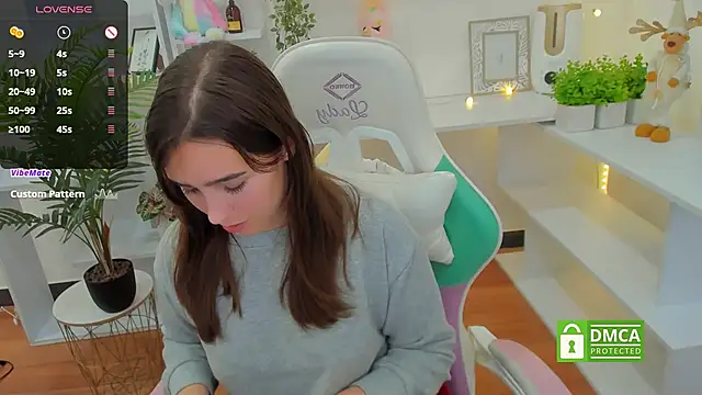  Eliizabeth  online show from 11, 1, 2025