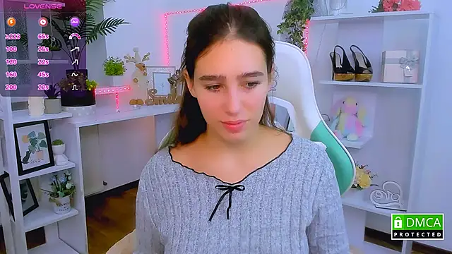  Eliizabeth  online show from 3, 12, 2025