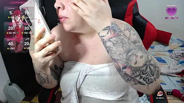 Snapshot of Madyson_ho chatting on 23, 3, 2026 Madyson ho online show from 23, 3, 2026