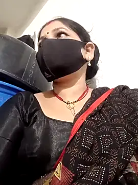 Riyaa-Devi online show from 1, 3, 2025