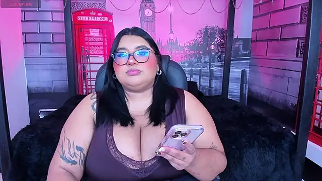 tifanny bigboobs11 online show from 13, 3, 2026