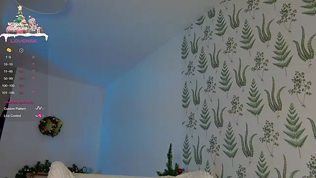 Snapshot of Marie_Diaze chatting on 29, 12, 2024 Marie Diaze online show from 29, 12, 2024