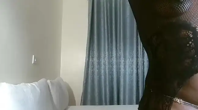 Snapshot of Elegant_Ebony chatting on 14, 2, 2025 Elegant Ebony online show from 14, 2, 2025