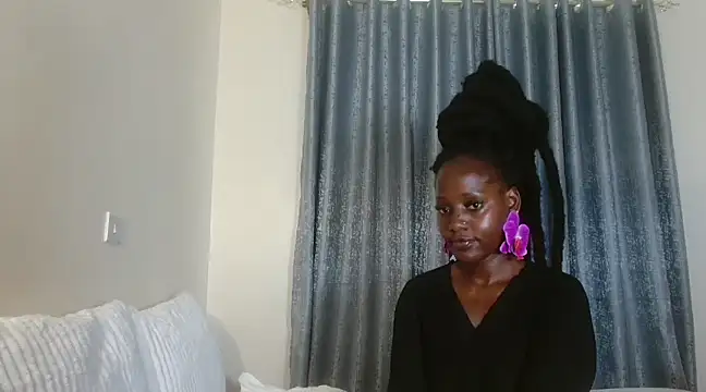 Snapshot of Elegant_Ebony chatting on 15, 3, 2025 Elegant Ebony online show from 15, 3, 2025