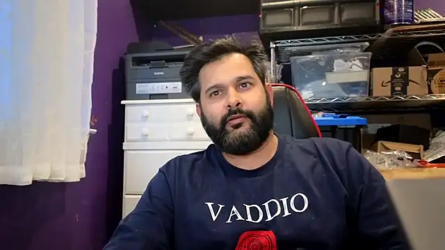 Sakhtlaundaz online show from 24, 11, 2025