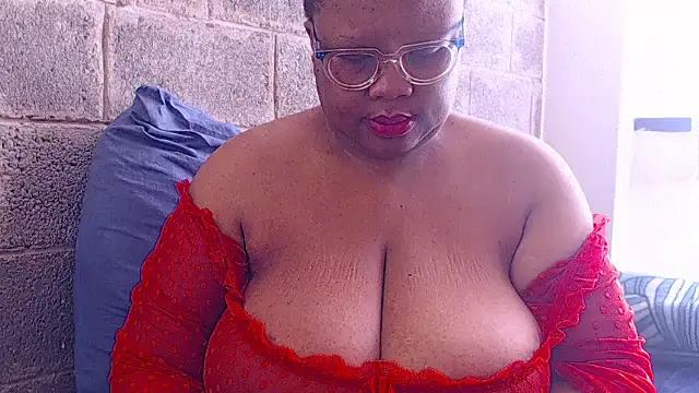 Snapshot of PASION_THUNDERX23 chatting on 16, 10, 2025 PASION THUNDERX23 online show from 16, 10, 2025