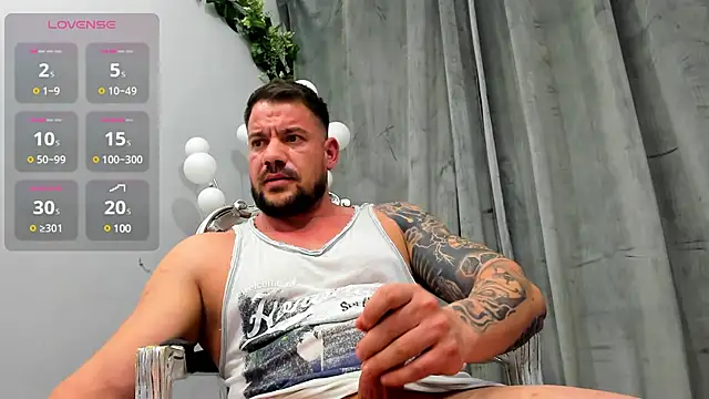 musclemonster31 online show from 11, 2, 2025
