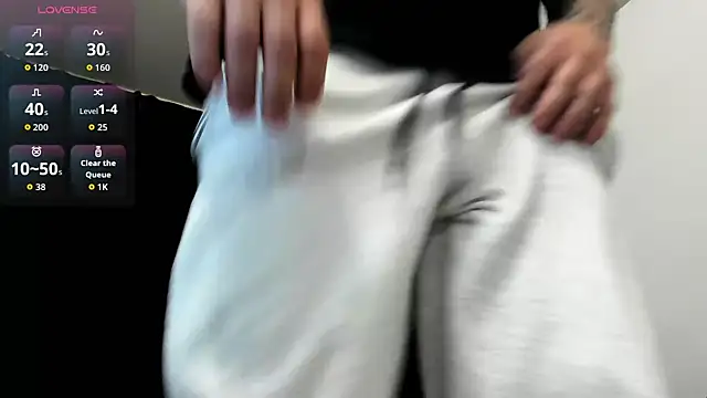 musclemonster31 online show from 5, 12, 2025