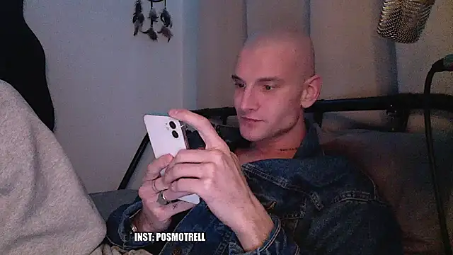 ETHAN MOORE online show from 15, 3, 2026