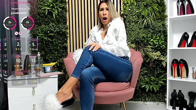 Snapshot of sweetcherry30 chatting on 2, 11, 2025 sweetcherry30 online show from 2, 11, 2025