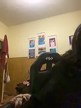 Snapshot of calliemaggotbone chatting on 4, 11, 2025 calliemaggotbone online show from 4, 11, 2025