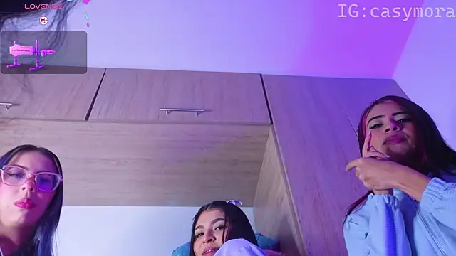 Snapshot of Cuteprincess21 chatting on 19, 3, 2026 Cuteprincess21 online show from 19, 3, 2026