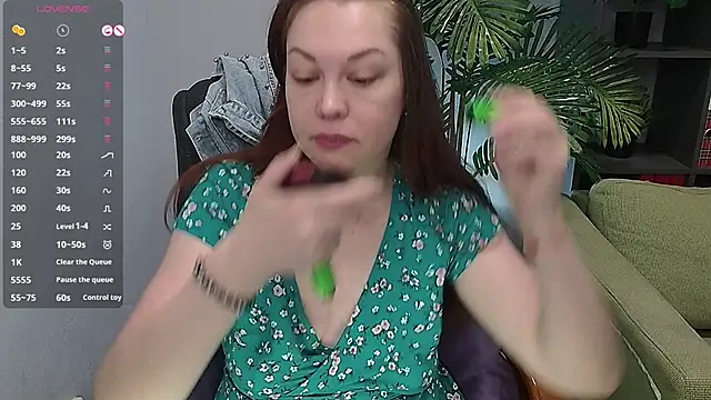 CutieGinger online show from 1, 11, 2025