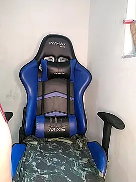 Snapshot of Rafaelayamazaki chatting on 1, 10, 2025 Rafaelayamazaki online show from 1, 10, 2025