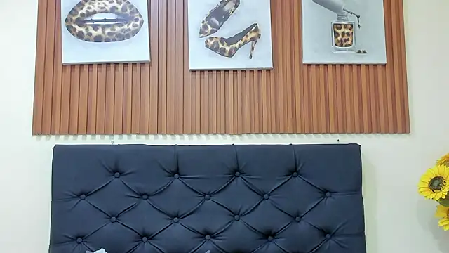 Snapshot of Cristale69 chatting on 28, 2, 2026 Cristale69 online show from 28, 2, 2026