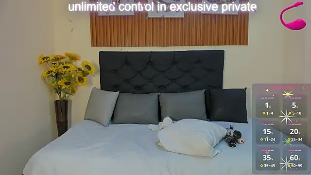 Snapshot of Cristale69 chatting on 16, 3, 2026 Cristale69 online show from 16, 3, 2026