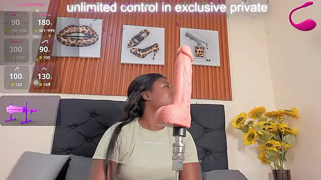 Snapshot of Cristale69 chatting on 18, 3, 2026 Cristale69 online show from 18, 3, 2026