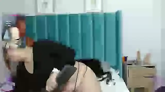 Snapshot of jolie_colette chatting on 20, 1, 2025 jolie colette online show from 20, 1, 2025