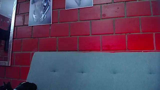 kiara eyes12 online show from 28, 2, 2025