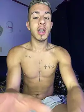 Snapshot of IanValencia_ chatting on 26, 12, 2024 IanValencia online show from 26, 12, 2024