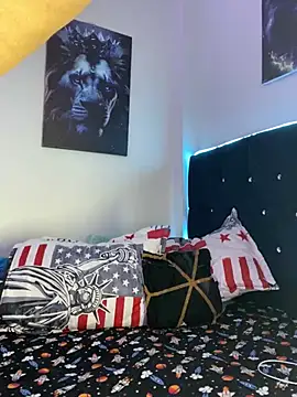 Snapshot of IanValencia_ chatting on 4, 3, 2025 IanValencia online show from 4, 3, 2025