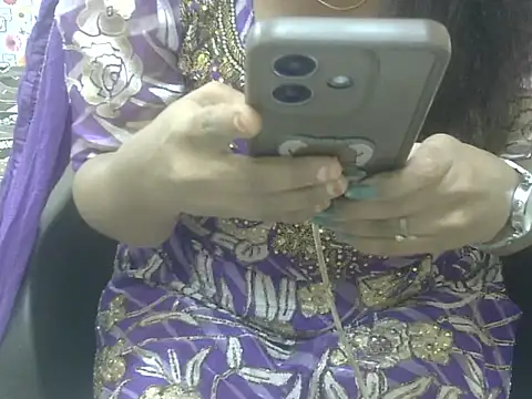 Lusty Wife1 online show from 17, 11, 2025