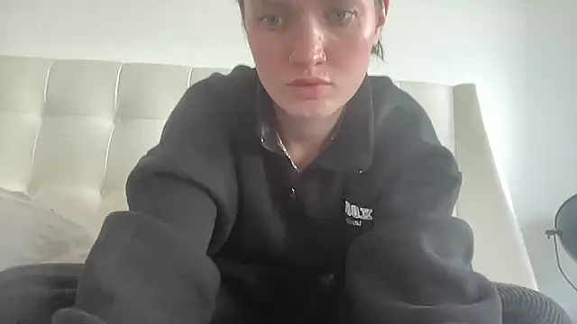 mariemelissah online show from 20, 12, 2025