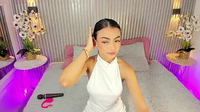 Snapshot of SHANONCLARK chatting on 2, 11, 2025 SHANONCLARK online show from 2, 11, 2025