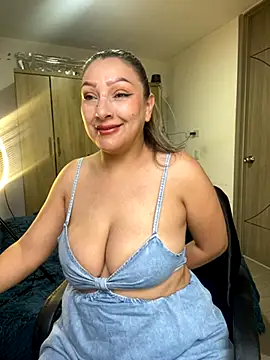 Lady  Pink online show from 27, 10, 2025