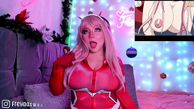 Snapshot of Sweet_freya1 chatting on 11, 11, 2025 Sweet freya1 online show from 11, 11, 2025