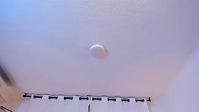 Snapshot of brittany069 chatting on 30, 10, 2025 brittany069 online show from 30, 10, 2025