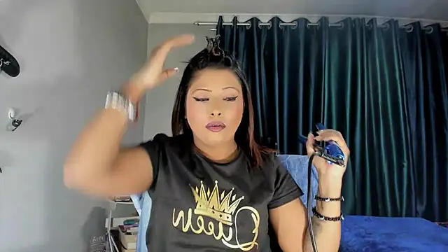 Snapshot of IndianBibix chatting on 29, 9, 2025 IndianBibix online show from 29, 9, 2025