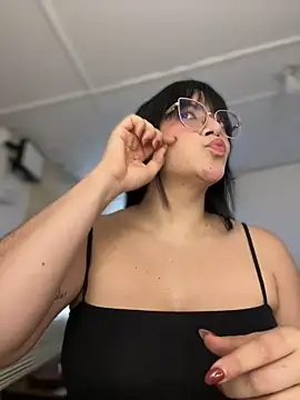 Lia flowers online show from 23, 3, 2026