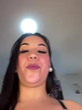 SalomeMartinesss online show from 26, 2, 2025