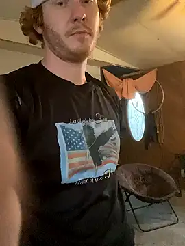 Snapshot of hottestcouplevaa chatting on 5, 12, 2024 hottestcouplevaa online show from 5, 12, 2024