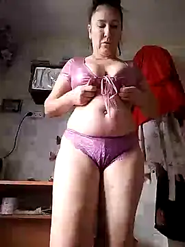 lindaledi2 online show from 4, 2, 2025