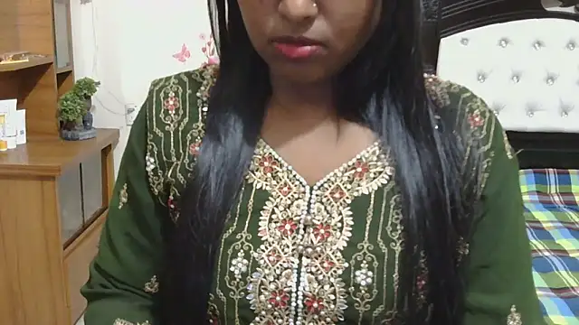 Snapshot of esita_1212 chatting on 9, 10, 2025 esita 1212 online show from 9, 10, 2025