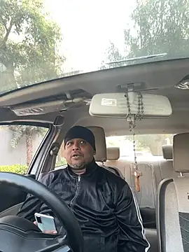 Dick 6inches online show from 19, 2, 2026