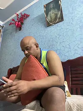 Dick 6inches online show from 20, 3, 2026