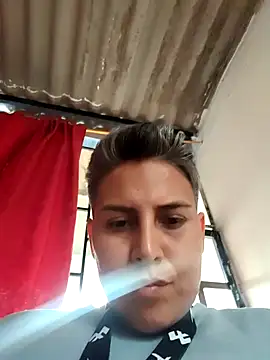 Snapshot of Yessi_rousse chatting on 21, 10, 2025 Yessi rousse online show from 21, 10, 2025