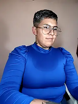 Yessi rousse online show from 16, 1, 2026