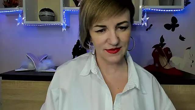 feliziaDesire online show from 3, 2, 2025