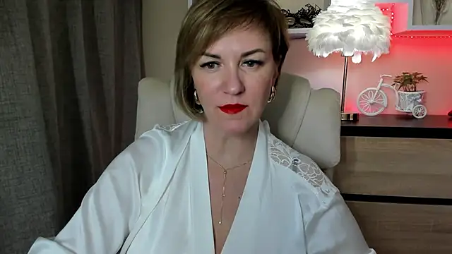 feliziaDesire online show from 4, 11, 2025