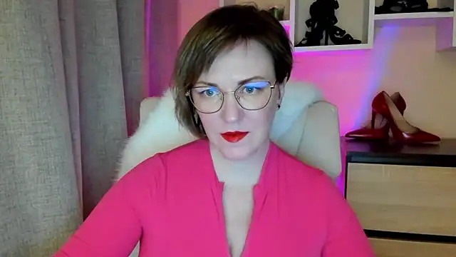 Snapshot of feliziaDesire chatting on 27, 2, 2026 feliziaDesire online show from 27, 2, 2026