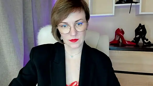 Snapshot of feliziaDesire chatting on 9, 3, 2026 feliziaDesire online show from 9, 3, 2026