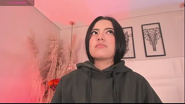 Snapshot of Rebeca_jones chatting on 3, 10, 2025 Rebeca jones online show from 3, 10, 2025