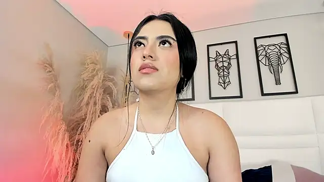 Snapshot of Rebeca_jones chatting on 14, 10, 2025 Rebeca jones online show from 14, 10, 2025