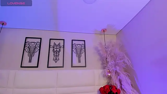 Snapshot of Rebeca_jones chatting on 13, 11, 2025 Rebeca jones online show from 13, 11, 2025