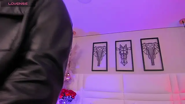 Snapshot of Rebeca_jones chatting on 17, 11, 2025 Rebeca jones online show from 17, 11, 2025