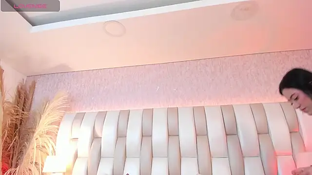 Rebeca jones online show from 16, 1, 2026